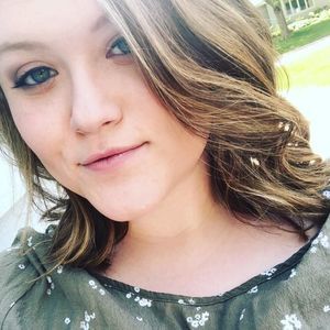 Meet your Posher, Jenna